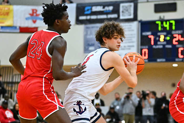 Columbus Lake Oswego boys basketball Les Schwab Invitational December 27 2023 Leon Neuschwander 18